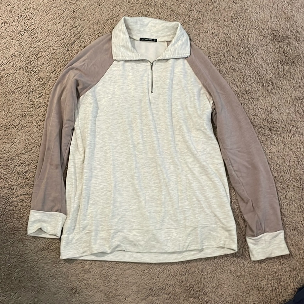 1/2 zip top